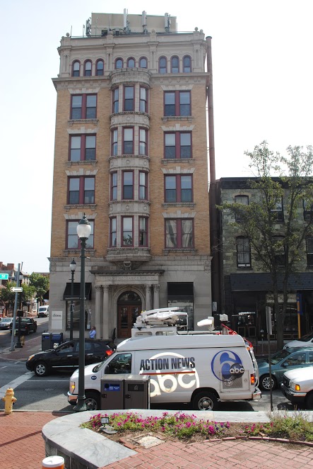 f-m-building
